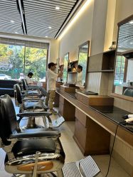 -MARTIN'S BARBER SHOP男士理发馆