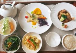 -馨月汇·一悦馨香月子中心(前滩店)