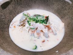 -鲜潭蒸汽石锅鱼(五道口购物中心店)