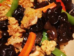 -缘生态云南菜·野生菌庭院餐厅(华侨城店)