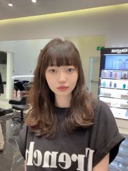 -BULB STUDIO 巴柏明星发型工作室