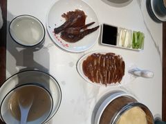 -梅利汴京烤鸭•开封豫菜地标店(东司门店)