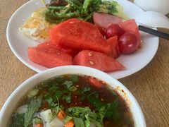 -西安大雁塔科技大学地铁站亚朵酒店