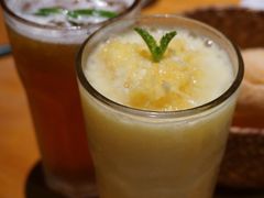 菠萝冰沙-saigon saigon | 西贡西贡(滨北店)
