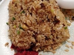 蒜香牛排炒饭-梦山水日本烧肉(五四广场店)
