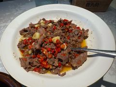 -费大厨辣椒炒肉(黄兴中心广场店)