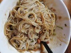 -罗家杏传统特色海南粉(人民西路总店)