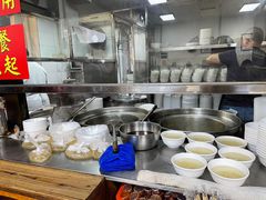-香辉食馆(新兴路店)