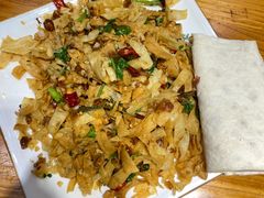 -百味地锅鸡(铜山路店)