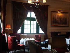 靠窗位-Salon de Ville浦江汇(上海外滩华尔道夫酒店店)