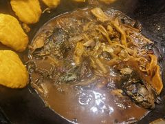 -铁锅炖灶台鱼老三炖鱼馆