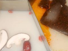 -东道煮牛肉火锅(重庆路店)