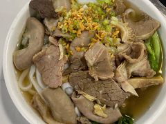 牛杂汤河粉-菜忠潮州牛肉店(岗厦店)