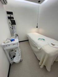 -JNK皮肤管理中心