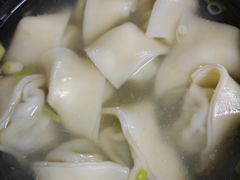 荠菜油渣大馄饨-小方的面(徐家汇店)