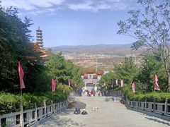 -辛安庄鸡鸣山景区