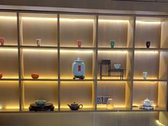 -荷风细雨·中国茶宴(世纪大道店)