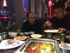 -重庆德庄火锅(体育中心店)
