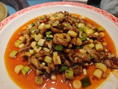 鱼香肉丝-牟记江湖重庆地标特色菜鱼蛋海鲜羊蝎子(巴南区黑金冠十多年好店)