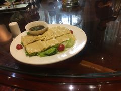 -梅花香里大酒店(郁金香路店)