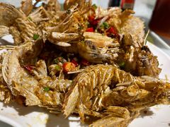 -三亚火车头万人海鲜广场