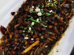 -桂萍特色牛筋牛杂(长堤街总店)