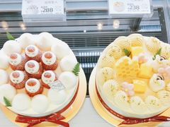 -花花卷卷·鲜食蛋糕(静安久光百货店)