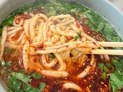 -臻老板牛肉面(光华路SOHO店)