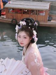 -一揽芳华汉服旗袍体验馆(拙政园店)