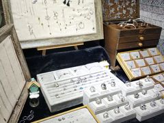 -吴山路夜市