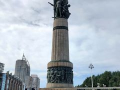 -人民防洪胜利纪念塔