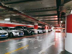 -日月光中心-停车场