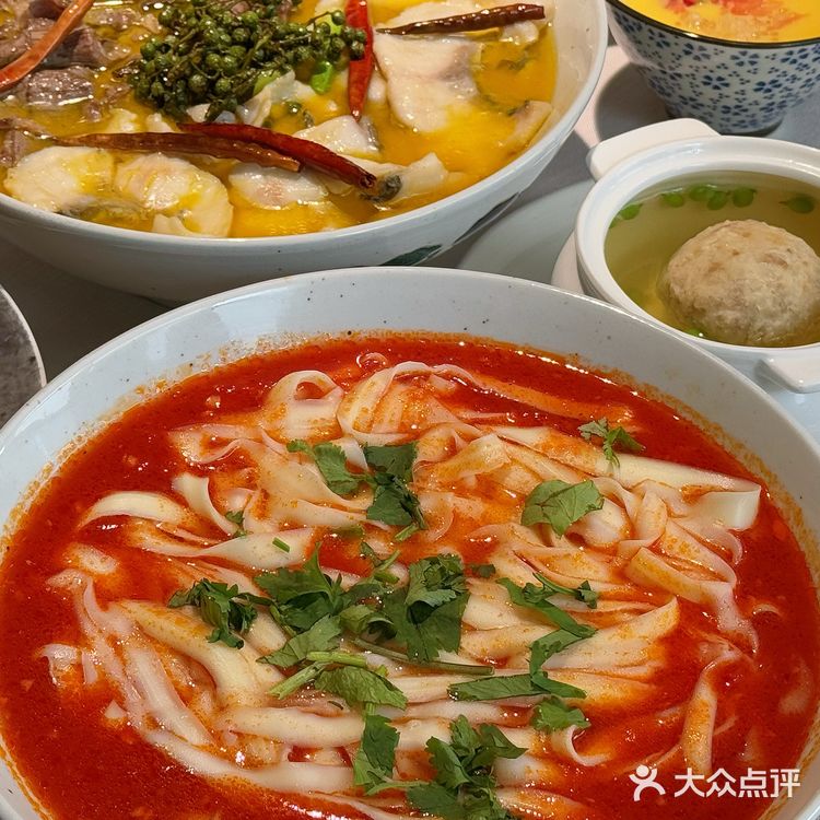 连云港这家的小龙虾生煎,我一口气吃了三个!