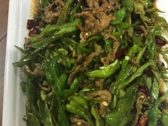 -微山岛春天里酒家
