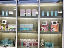 -咪咪专业脱毛连锁机构