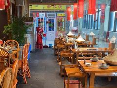 -野山舂·贵州现舂酸汤牛肉(鸿通城店)