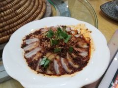 -山珍王国·云南野生菌石锅鱼