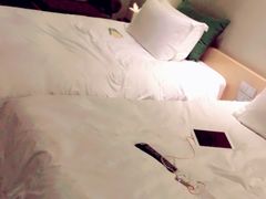 -广州卡丽酒店(大金钟路地铁站店)