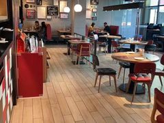 大堂-必胜客(栖乐荟店)