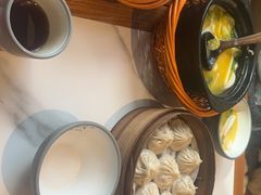 -馋三尺蟹粉小笼(人民广场店)