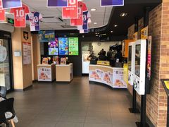 -麦当劳(政通路店)