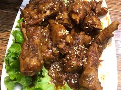 火辣鸡爪-味之朝·烤盘牛肉·松兰拌饭