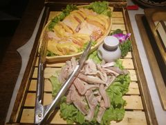 -尚尚仙·酸汤猪手·猪肚鸡火锅(华联万柳购物中心店)