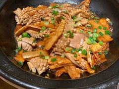 -泉畔人家·老济南经典鲁菜(大明湖店)