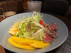 -卡普里披萨·牛扒·下午茶