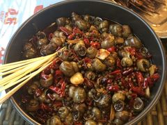 -去吃小龙虾·江湖菜·烧烤(南滨路店)