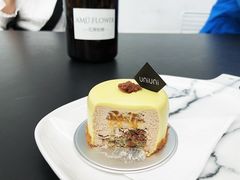 -UNI UNI(环亚凯瑟琳店)