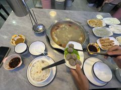 -光头药膳鸡(莱茵小镇店)