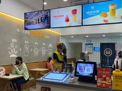-沪上阿姨鲜果茶(桥头地铁站店)