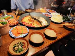 -萍姐火锅·公路夜市(武汉首店)